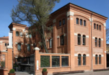 Prestito in sede alla Biblioteca Loria ma solo su prenotazione