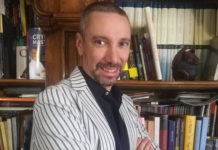 Tu chi uccideresti? Reading al Caffè dell’Orologio di Modena