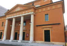 Caffè del teatro: obbligatoria la visita dei locali per partecipare al bando