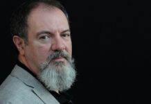 Carlo Lucarelli presenta a Carpi il suo Leon