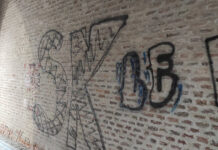 10.500 euro per ripulire i muri vandalizzati di Palazzo Pio