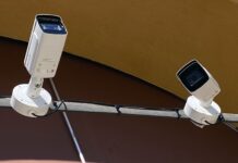 Accesi otto nuovi occhi in cinque punti del centro storico