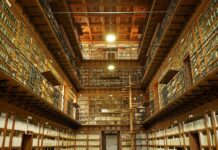 Quale futuro per il patrimonio documentale storico della nostra città?