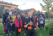 Halloween, via Cuneo “da paura”