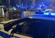 Lite in via Petrarca tra due stranieri