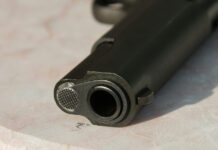 Carpi, minaccia un commerciante con una pistola, denunciato un 70enne