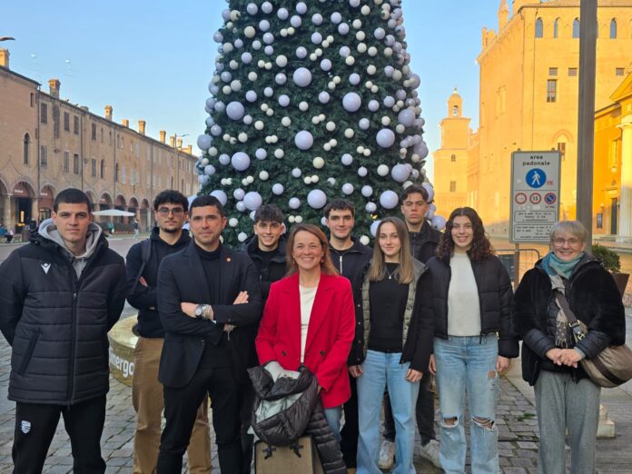 WhatsApp Image 2025-12-10 at 16.48.02