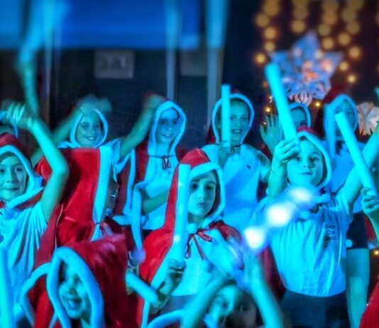 Le ginnaste della Ritmica Club Giardino incantano il pubblico al saggio di Natale