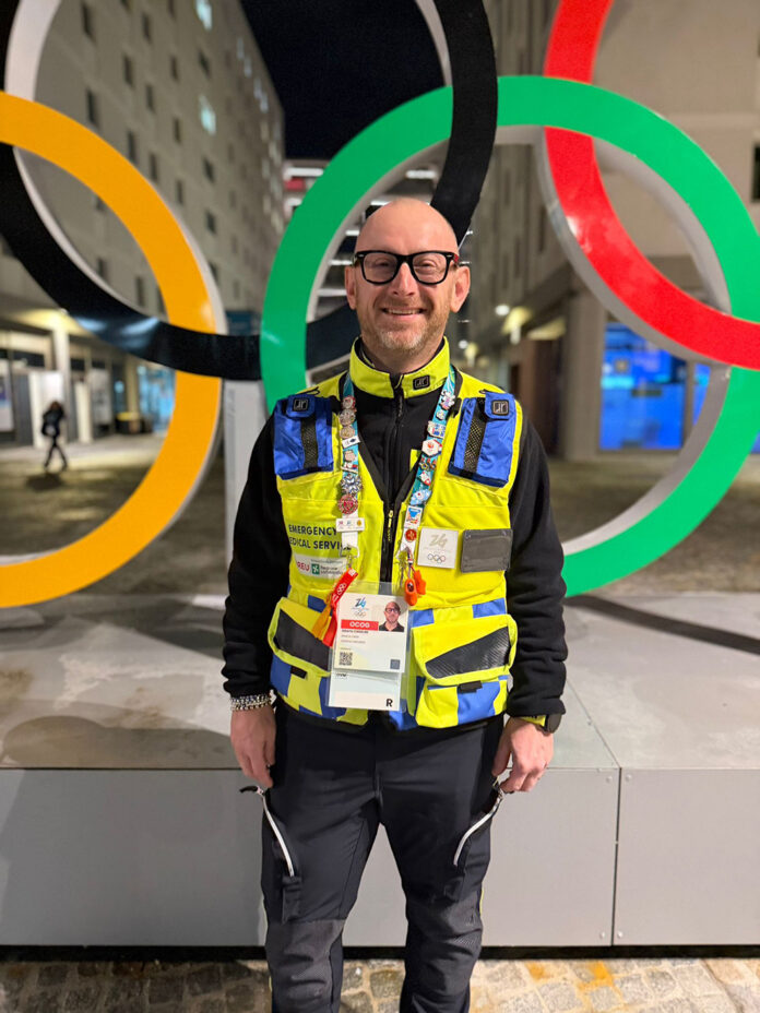 34_Alberto Canalini infermiere al villaggio olimpico a Milano