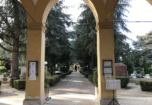 Cimiteri, sì alla mozione per la riqualificazione e la sicurezza