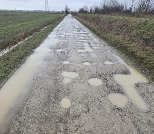 Via dei Fuochi, il Comune raccoglie l’appello dei residenti, “proviamo a individuare insieme le possibili soluzioni”
