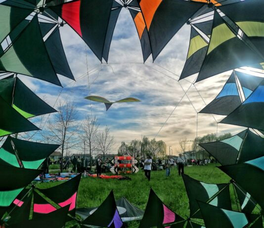Guida agli appuntamenti del weekend: il cielo di Novellara si riempie dei colori degli aquiloni
