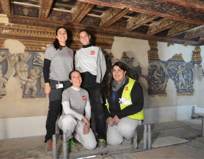 stanza vescovo-restauratrici