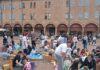 Una piazza piena di sorrisi, grazie a tutti voi, bambini!