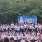 Vinci all’Ariston, la Primaria Leonardo da Vinci incanta tutti a ritmo di Sanremo!