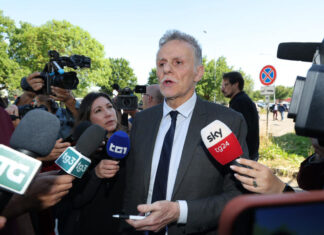 Strage di Modena, parla l’avvocato di Salim: “al momento non chiederò una perizia psichiatrica”