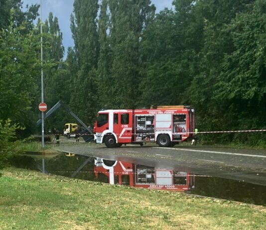 Maltempo, superlavoro dei Vigili del Fuoco e disagi alla viabilità