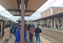 Ferrovia Modena-Mantova, disservizi in aumento: il sindaco Righi chiede soluzioni a Rfi
