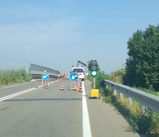 Via Guastalla, riapre a senso unico alternato il cavalcavia sull’Autobrennero