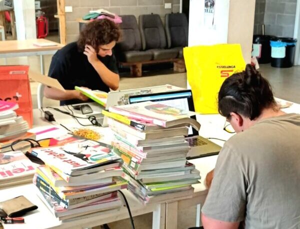 Aliante_mercatino_libri_scolastici_usati_1