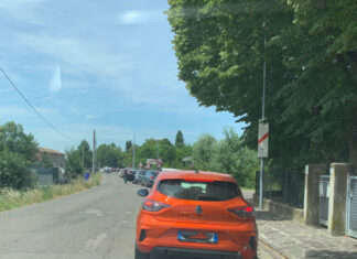 Guasto al passaggio a livello, sbarre abbassate per venti minuti tra Fossoli e Budrione