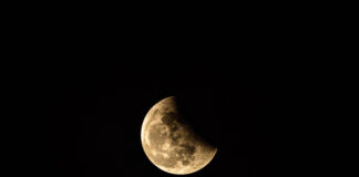 Stanotte lo spettacolo dell’eclissi di Luna