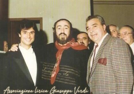 Salvatore-Ragonese-Luciano-Pavarotti-Fausto-e1783069535598
