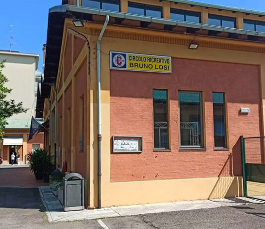 Il Centro Sociale Bruno Losi si veste a festa