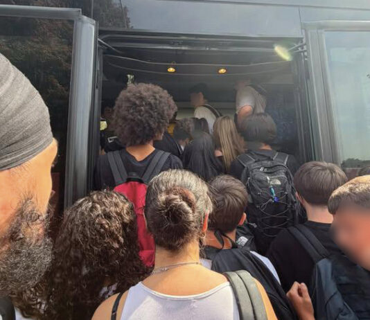 Linea 82 Carpi-Reggio, studenti esasperati: “Non ne possiamo piu”