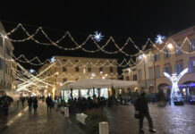 Carpi si prepara al Natale: via libera alle luminarie nel centro storico